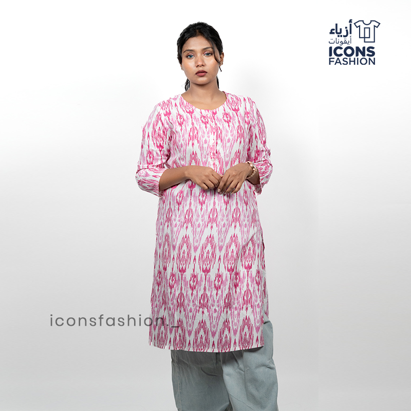Pink-ethnic-print-kurti-knee‑length-straight-fit-with-side-slits-for-women