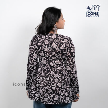 Black-white-floral-print-v-neck-long-sleeve-peplum-top-for-women