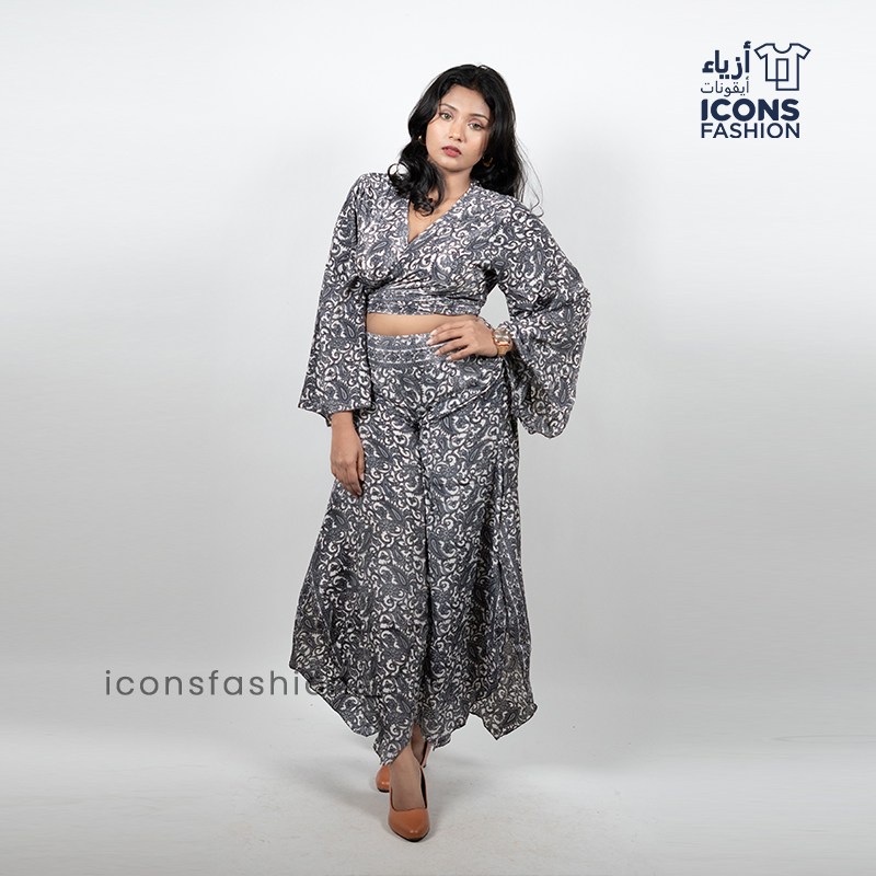 Women-grey-paisley-printed-crop-top-and-wide-leg-pants-co-ord-set-with-flared-sleeves