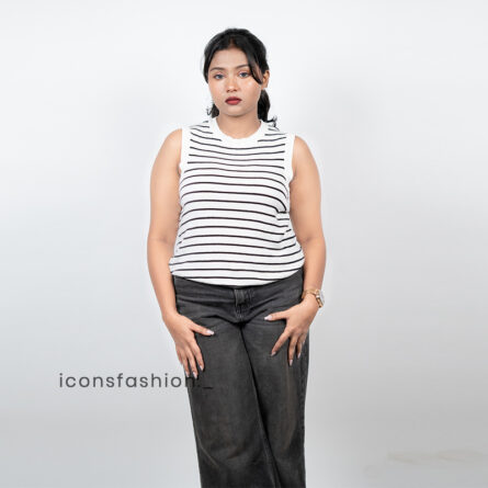 Black-and-white-striped-sleeveless-round-neck-knit-top-for-women