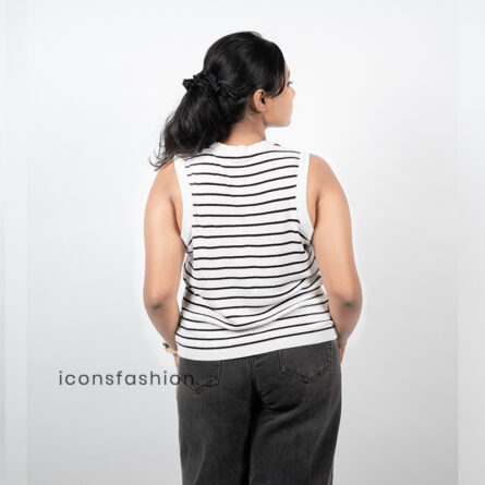 Black-and-white-striped-sleeveless-round-neck-knit-top-for-women