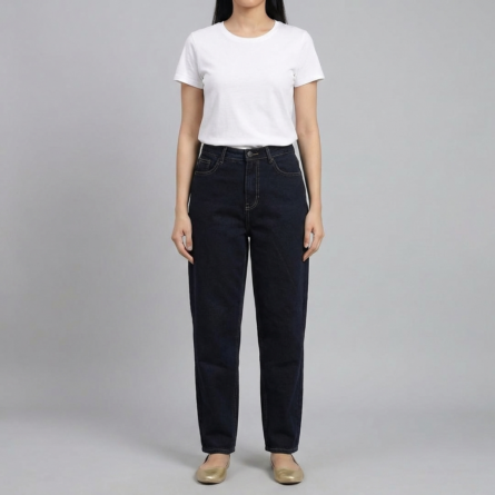 Women’s-dark-wash-high-waist-straight-leg-denim-jeans-with-full-length-classic-fit-design